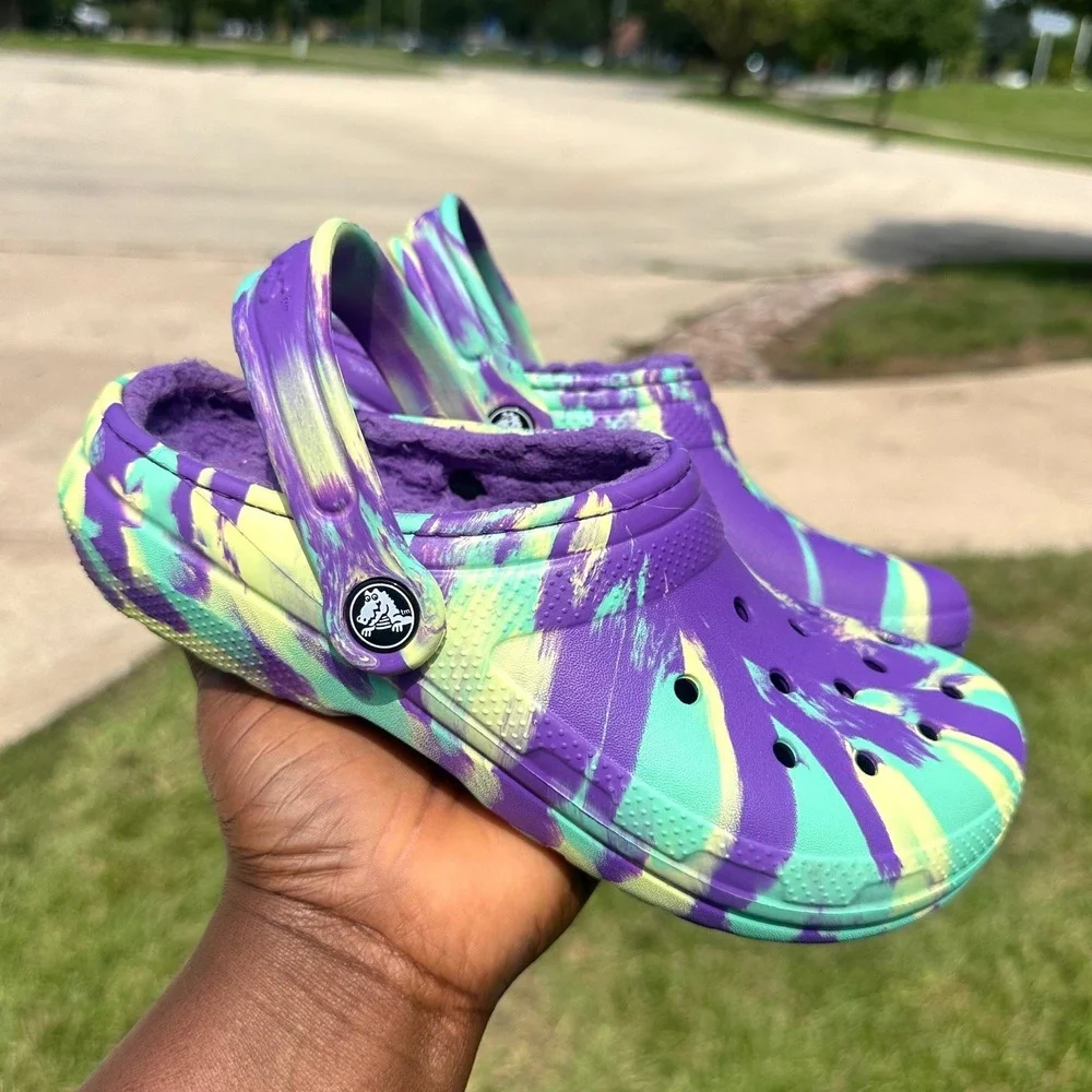 Crocs Kids' Classic Lined Marbled Tie Dye Clogs Little Kids Size J 3 Sandals